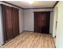 7623 130 Av Nw, Edmonton, AB T5C1Y3 Photo 9