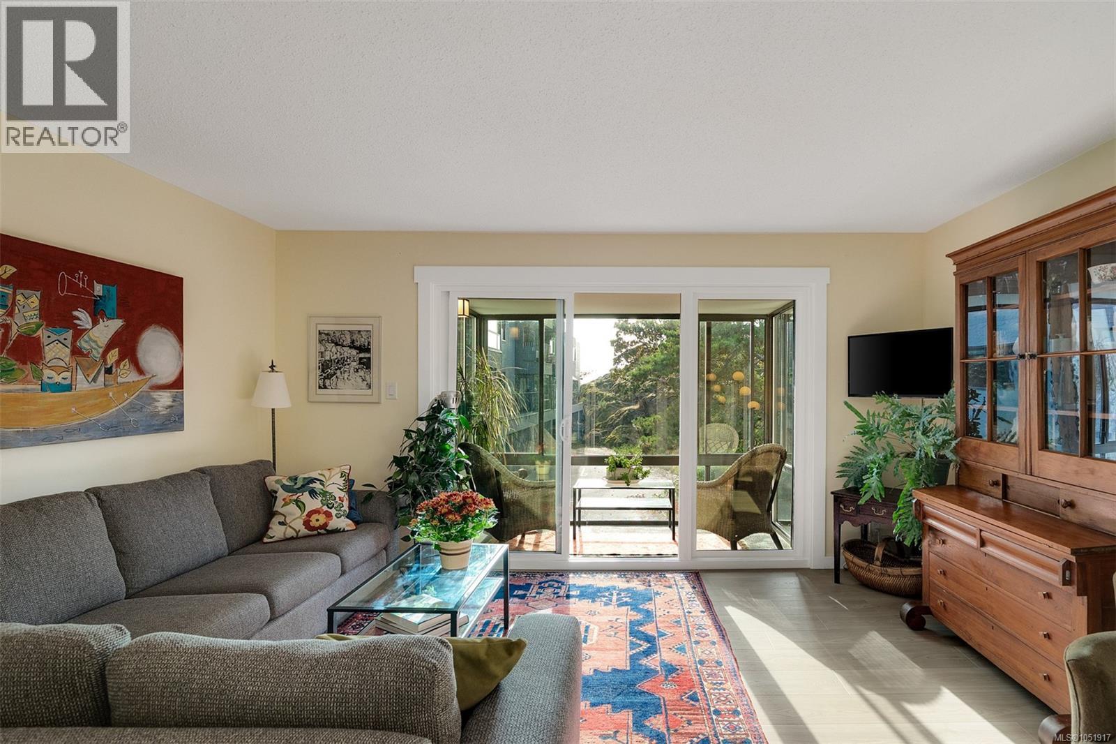 #416 1433 Faircliff Lane - 2
