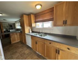 #9 5220 44av, Calmar, AB T0C0V0 Photo 10