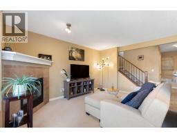 11 Royal Crest Court NW - photo 8