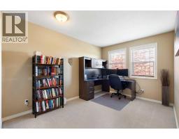 11 Royal Crest Court NW - photo 23