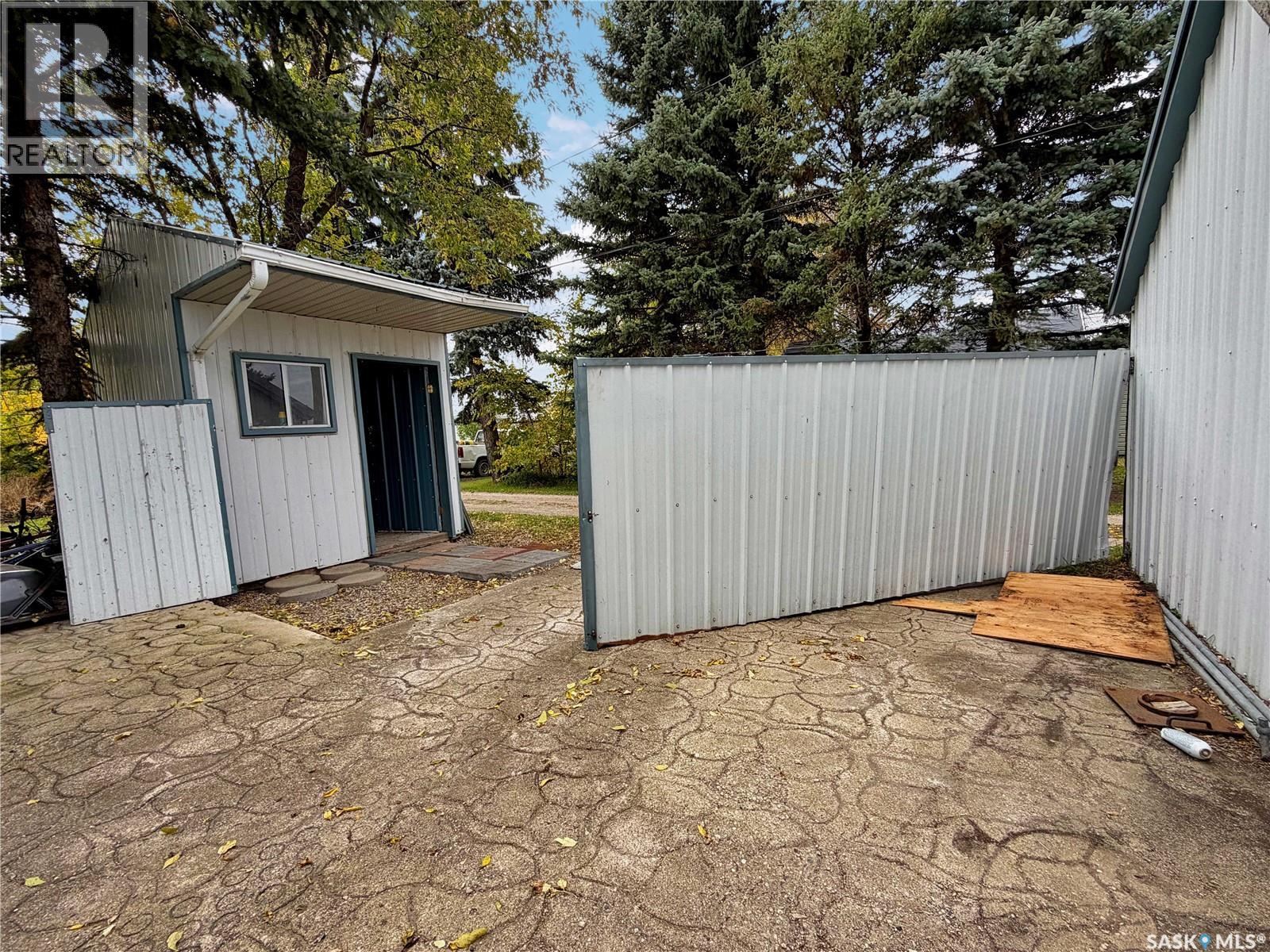 320 Pelly STREET - 39