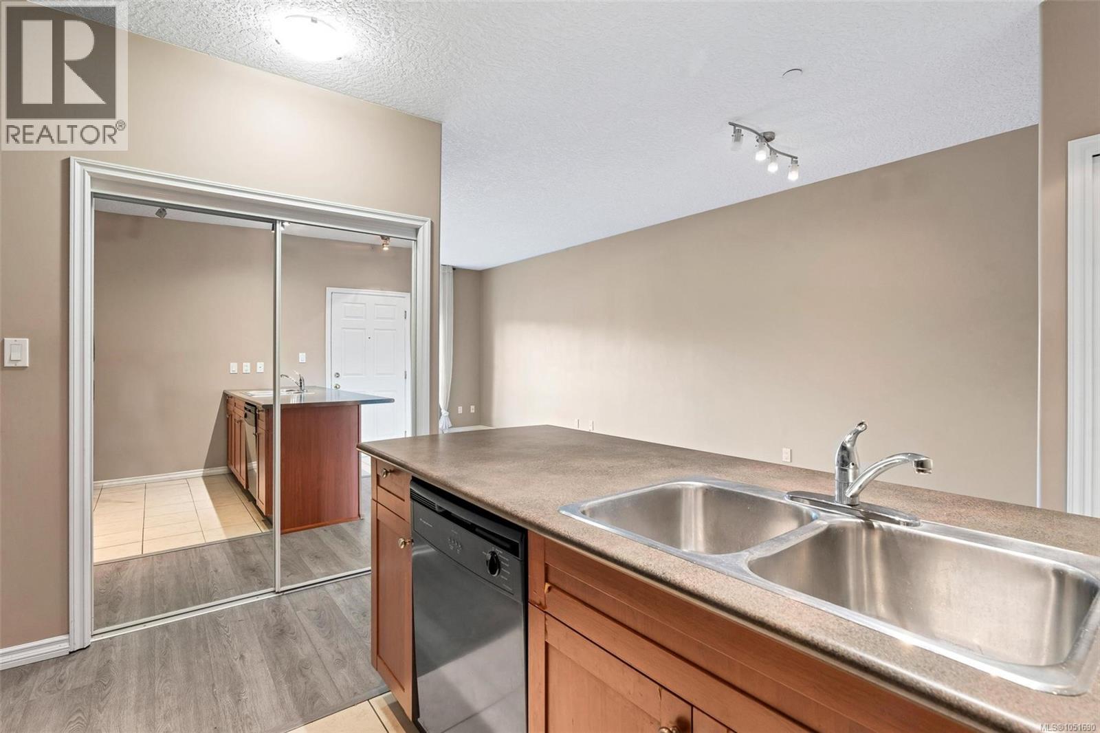 307 2823 Jacklin Rd, Langford - Image 1