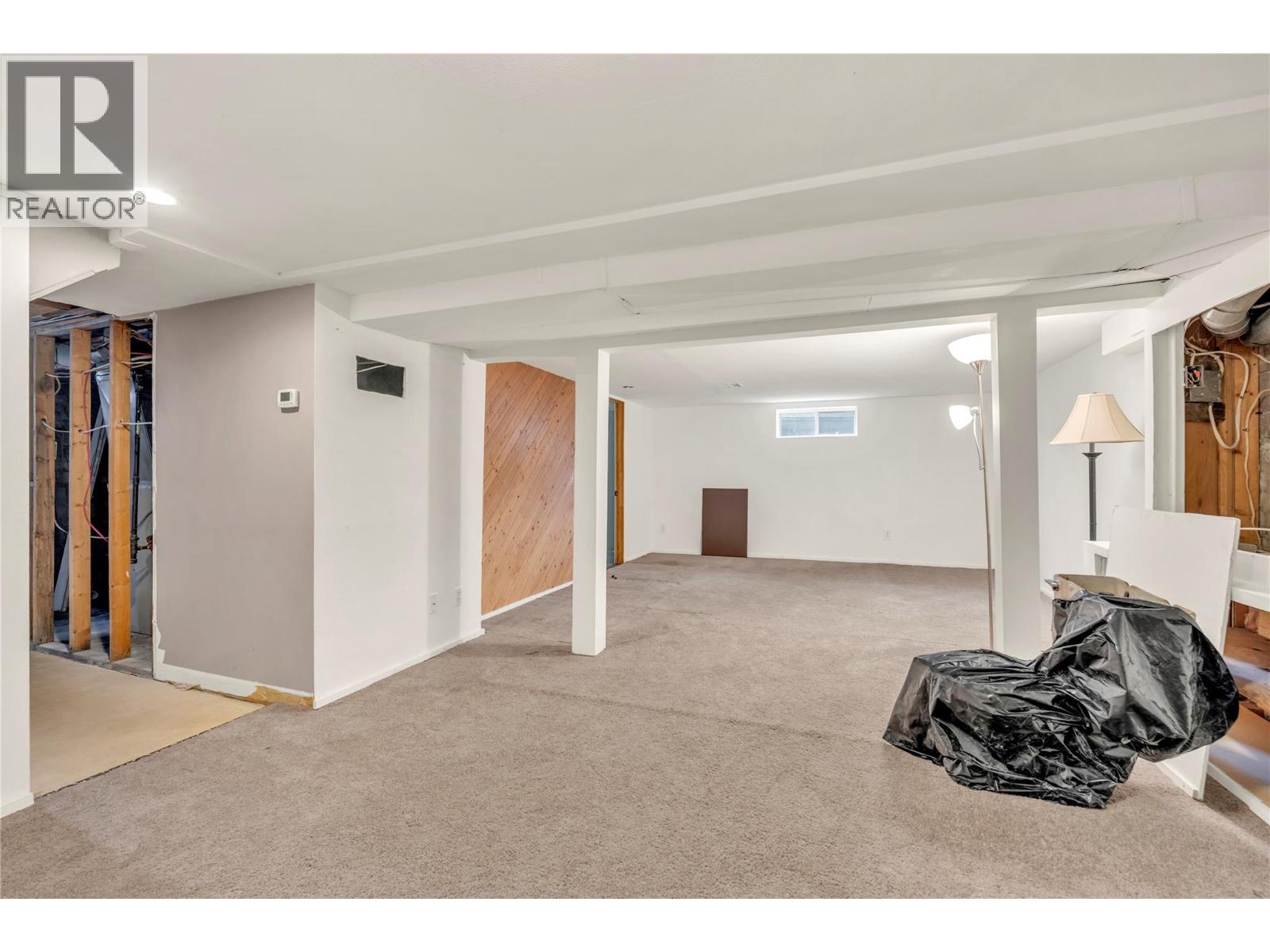 692 Vancouver Avenue - 26
