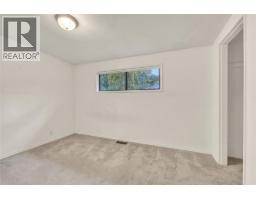 692 Vancouver Avenue, Penticton, BC V2A1A6 Photo 21