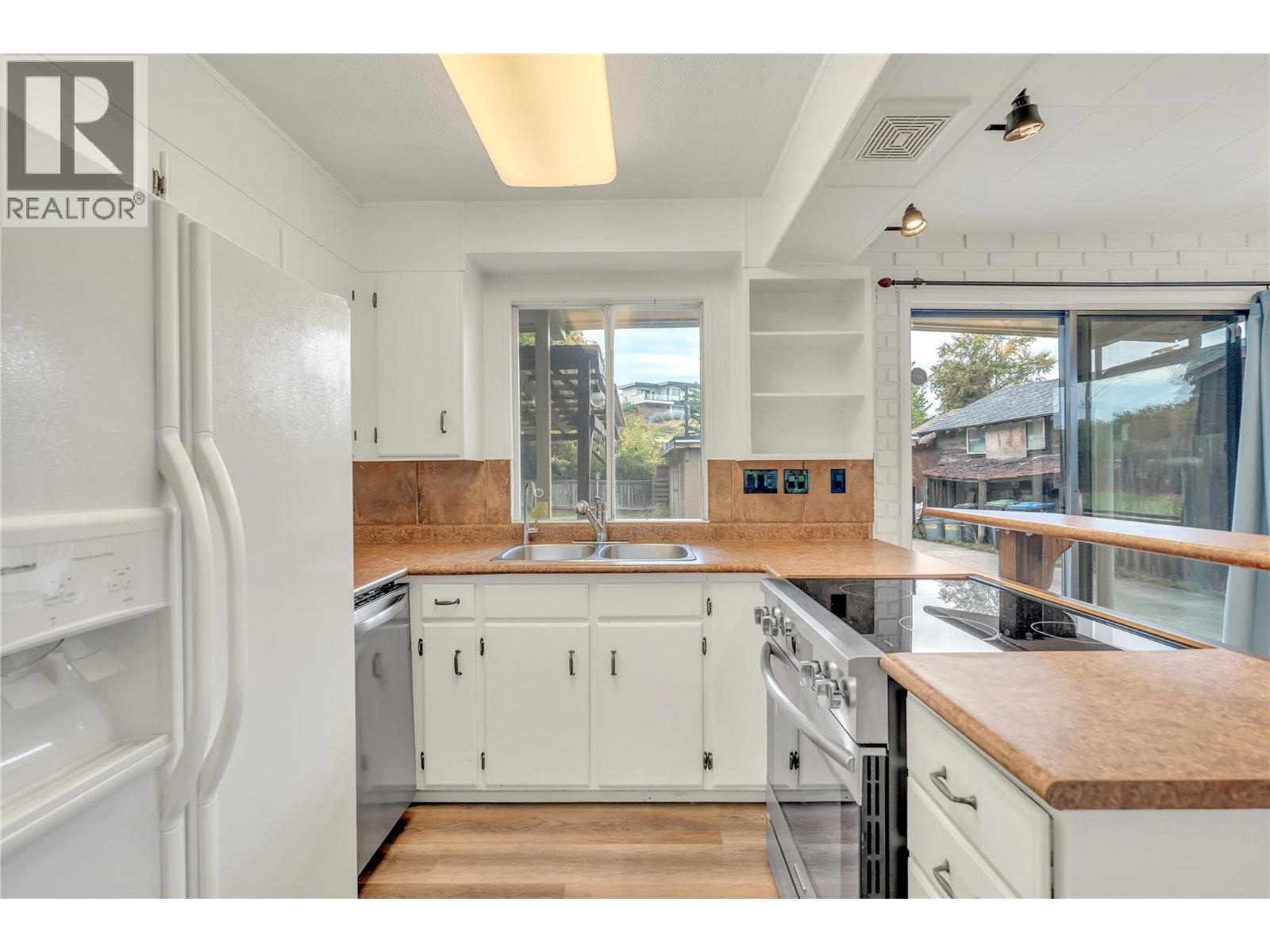  692 Vancouver Avenue, Penticton