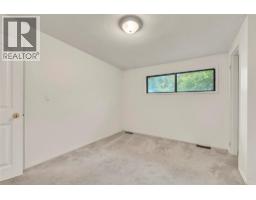 692 Vancouver Avenue, Penticton, BC V2A1A6 Photo 24