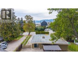 692 Vancouver Avenue, Penticton, BC V2A1A6 Photo 60