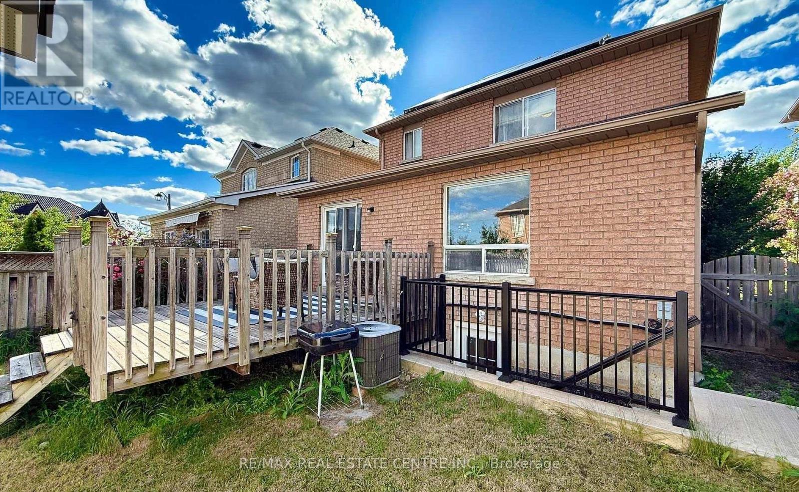 764 Avocado Crescent, Mississauga, ON photo 29