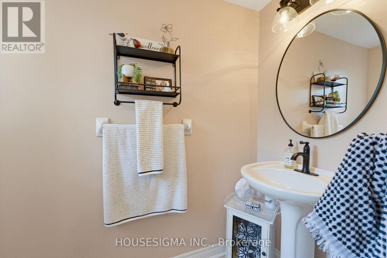 103 THOROUGHBRED BOULEVARD - 14