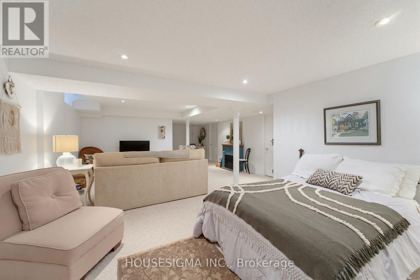 103 THOROUGHBRED BOULEVARD - 24