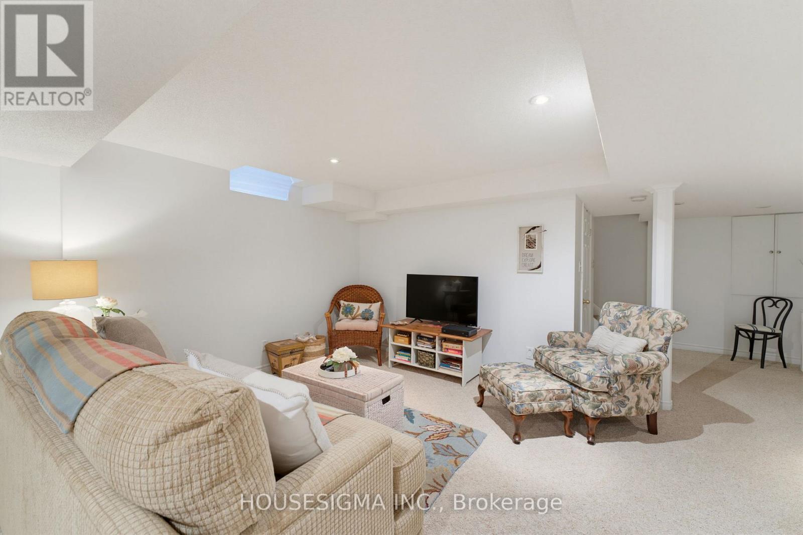 103 THOROUGHBRED BOULEVARD - 26