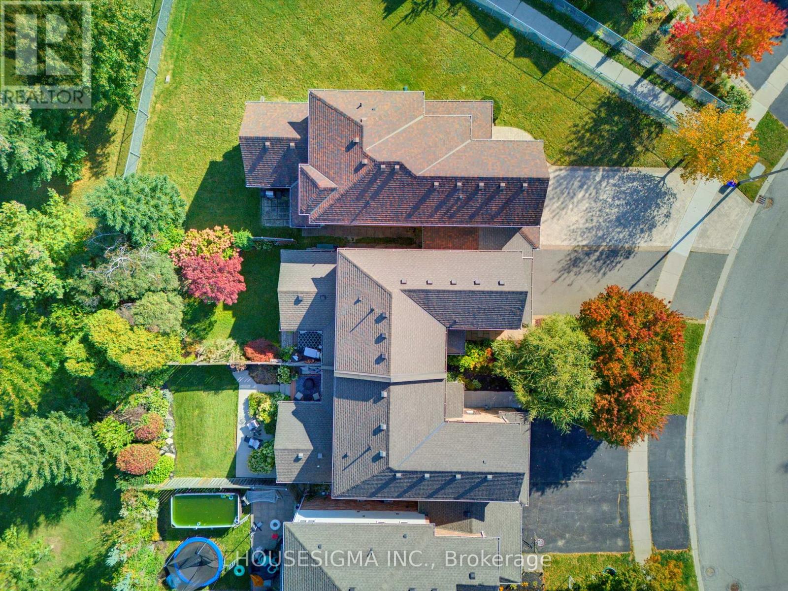 103 THOROUGHBRED BOULEVARD - 39