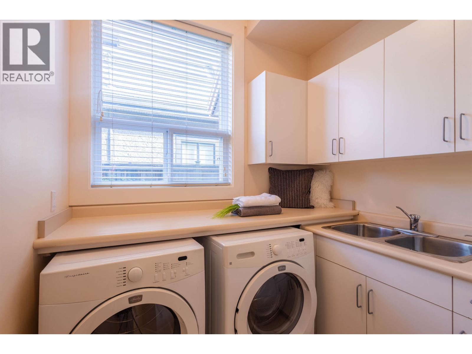 7791 SUNNYMEDE CRESCENT, Richmond - Image 1