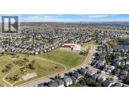 85 Royal Oak Crescent NW - photo 47