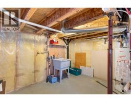85 Royal Oak Crescent NW - photo 40