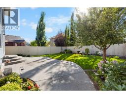 85 Royal Oak Crescent NW - photo 12