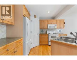 85 Royal Oak Crescent NW - photo 9