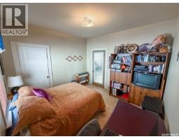 515 1st Street E, Shaunavon, SK S0N2M0 Photo 15