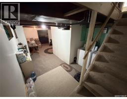 515 1st Street E, Shaunavon, SK S0N2M0 Photo 29