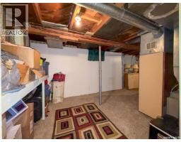 515 1st Street E, Shaunavon, SK S0N2M0 Photo 33