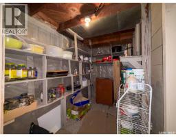 515 1st Street E, Shaunavon, SK S0N2M0 Photo 38