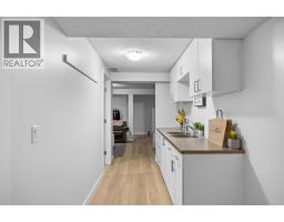 2320 woodview Drive SW - photo 38