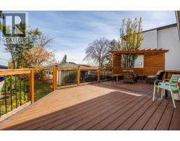 624 30 Avenue NE - photo 19