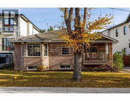 624 30 Avenue NE - photo 1