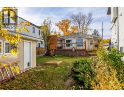 624 30 Avenue NE - photo 21