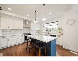 2742 Collins Cr Sw, Edmonton, AB T6W3X4 Photo 10