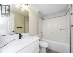 42 Royal Crest Point NW - photo 28
