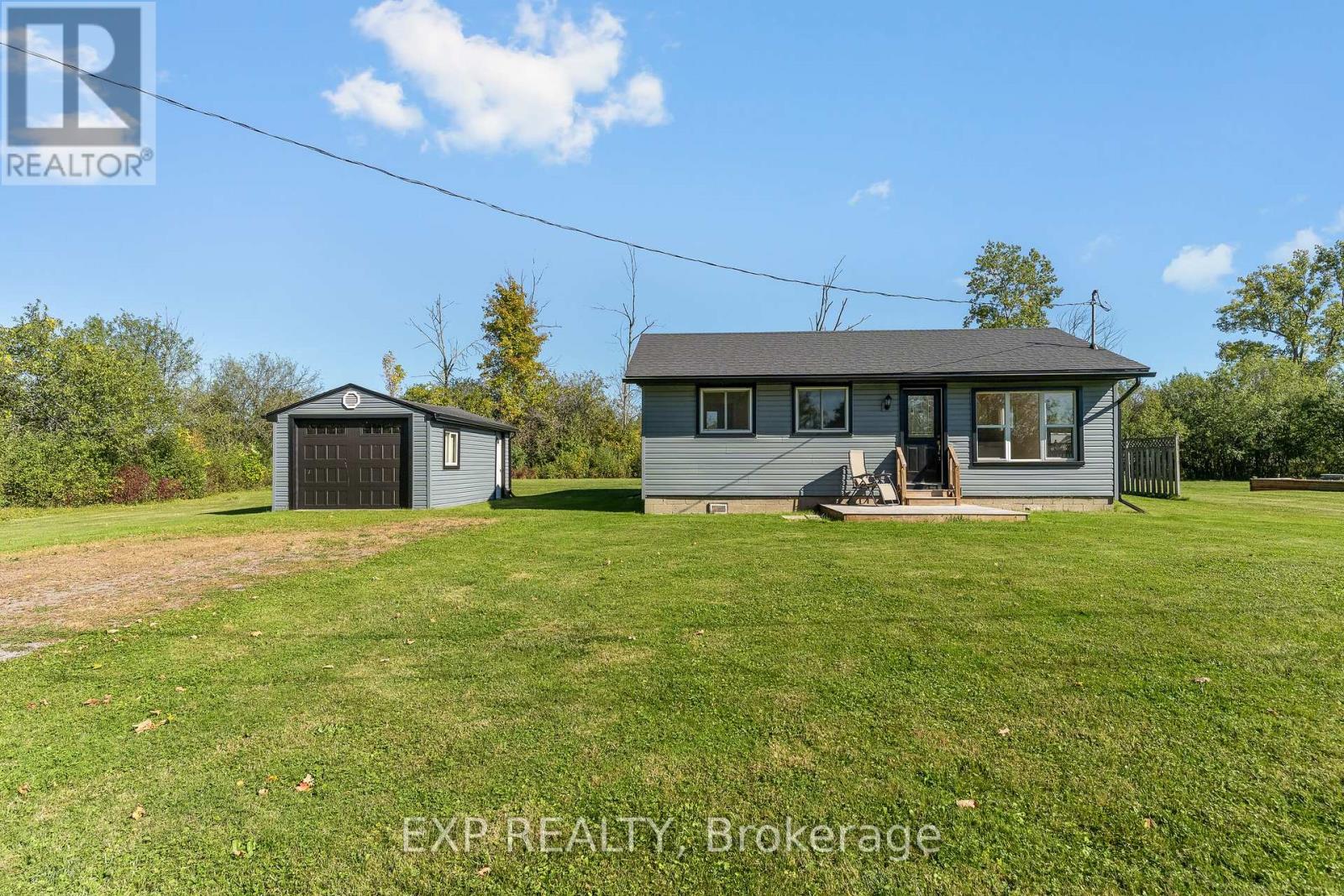 412 WINDMILL POINT ROAD N - 1
