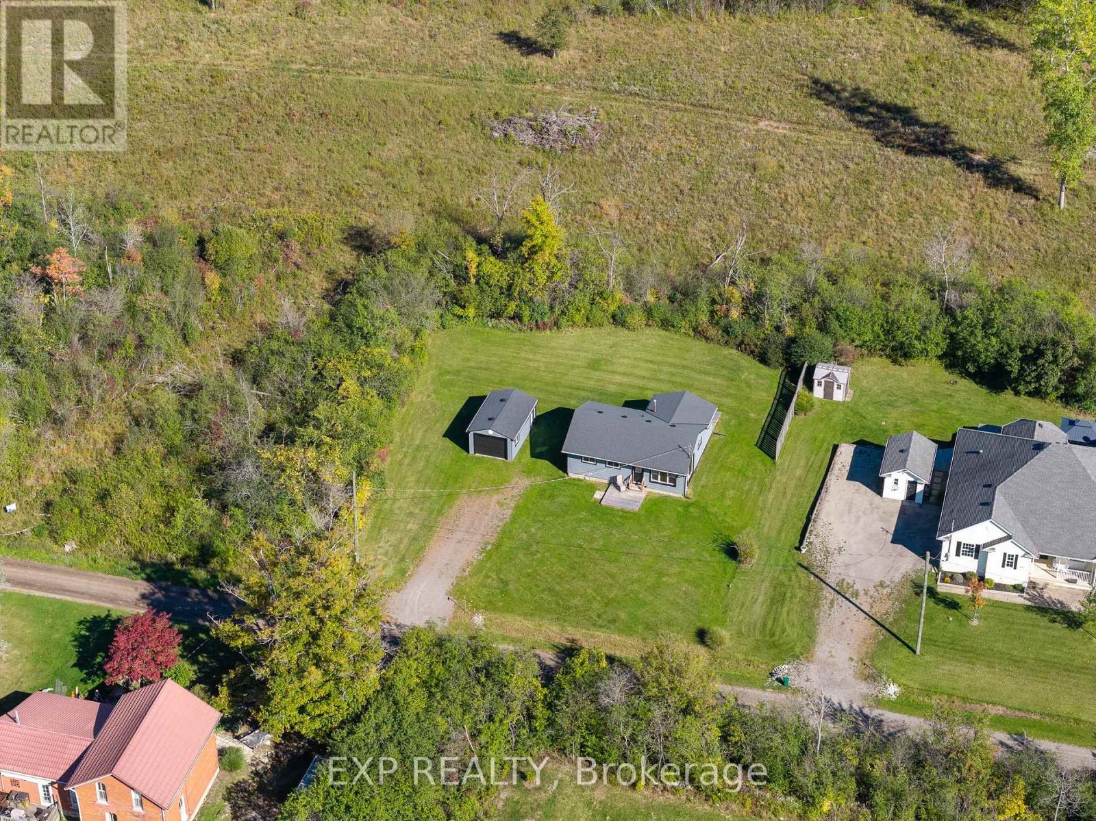 412 WINDMILL POINT ROAD N - 7