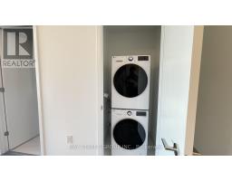 1102 - 10 Oak Street, Toronto, ON M5A0Z1 Photo 12