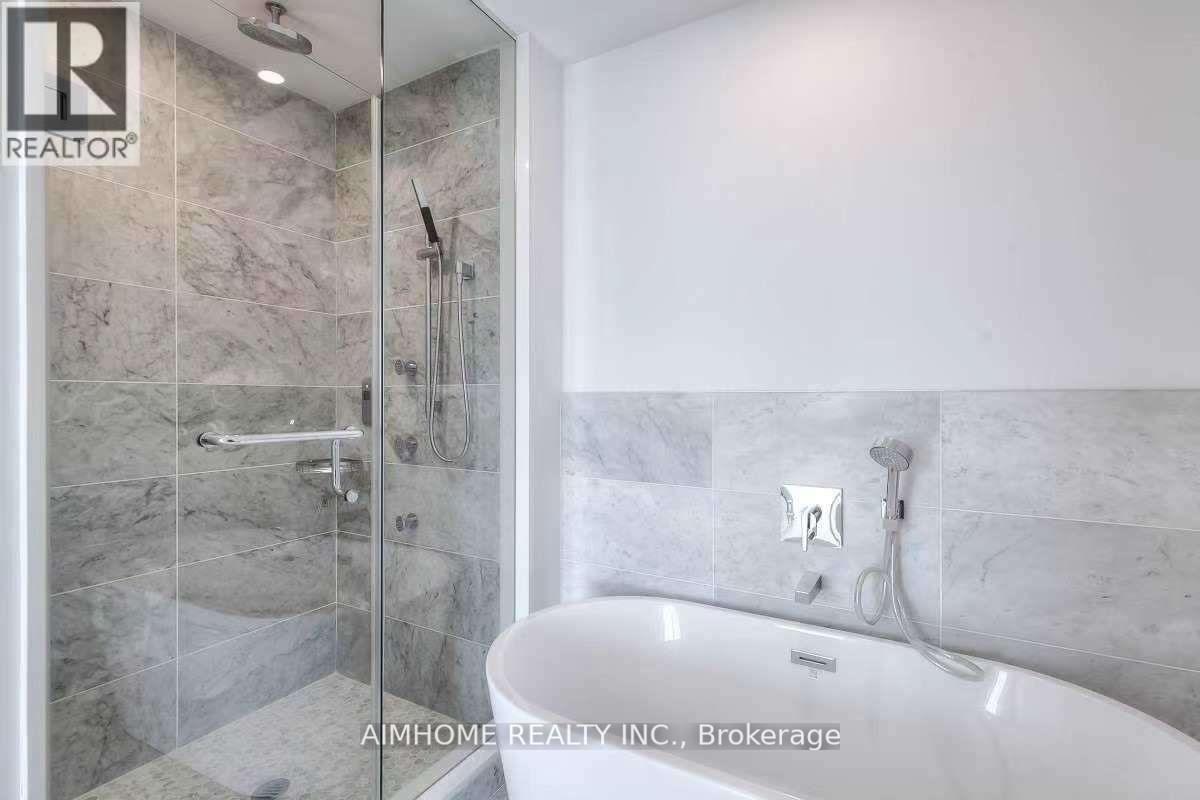 488 University Avenue — photo 8