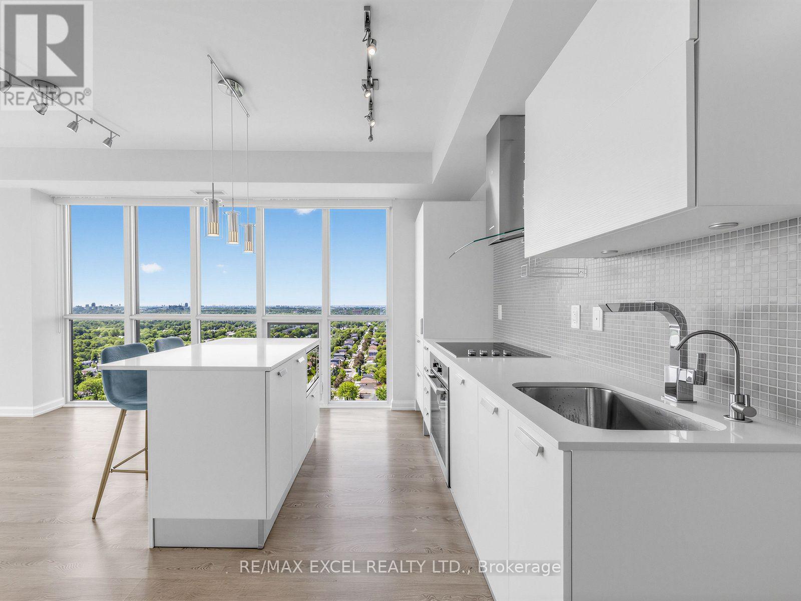2403- 11 Bogert Avenue, Toronto, ON photo 4