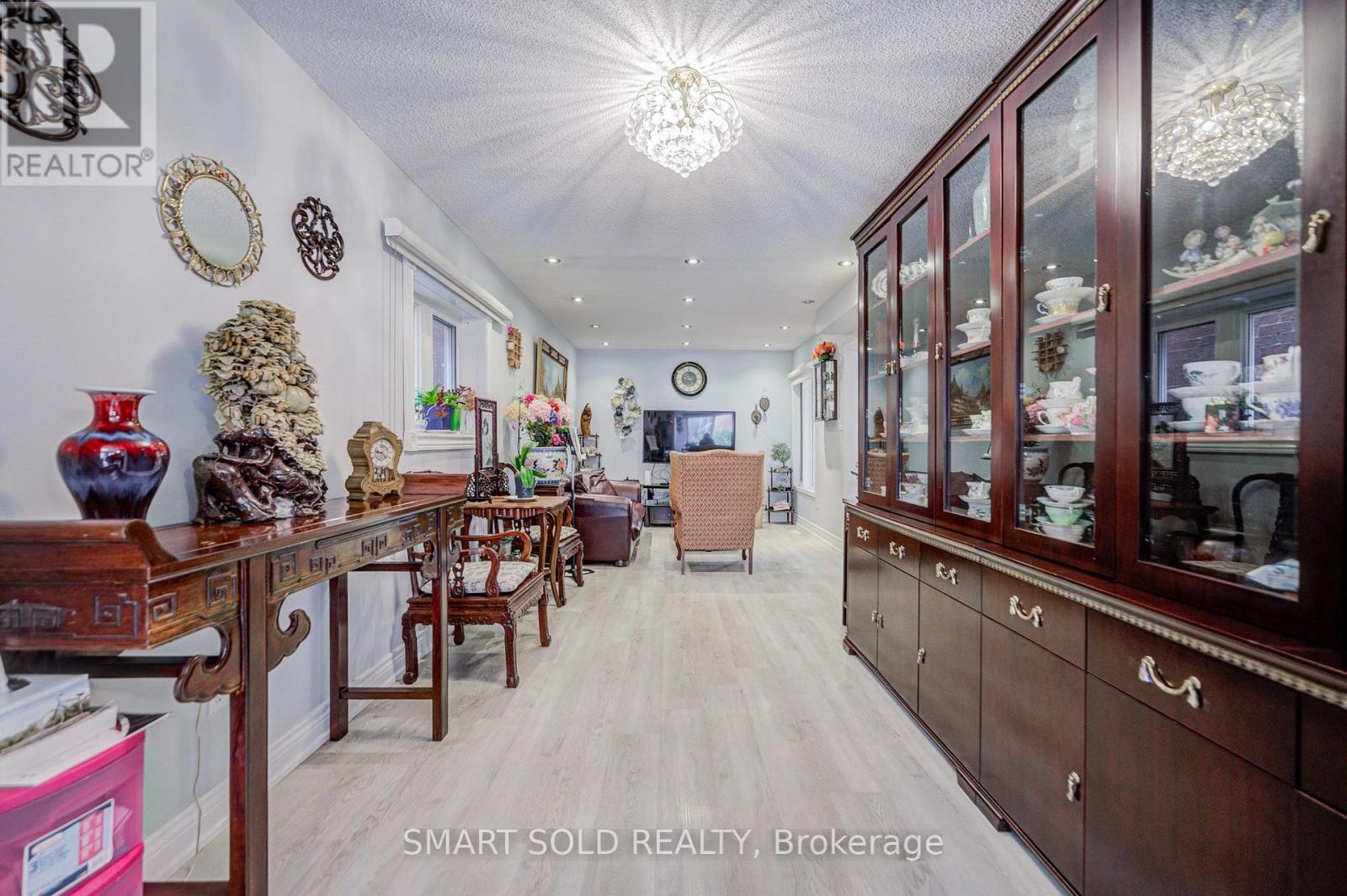 70 Connery Crescent, Markham, ON photo 9