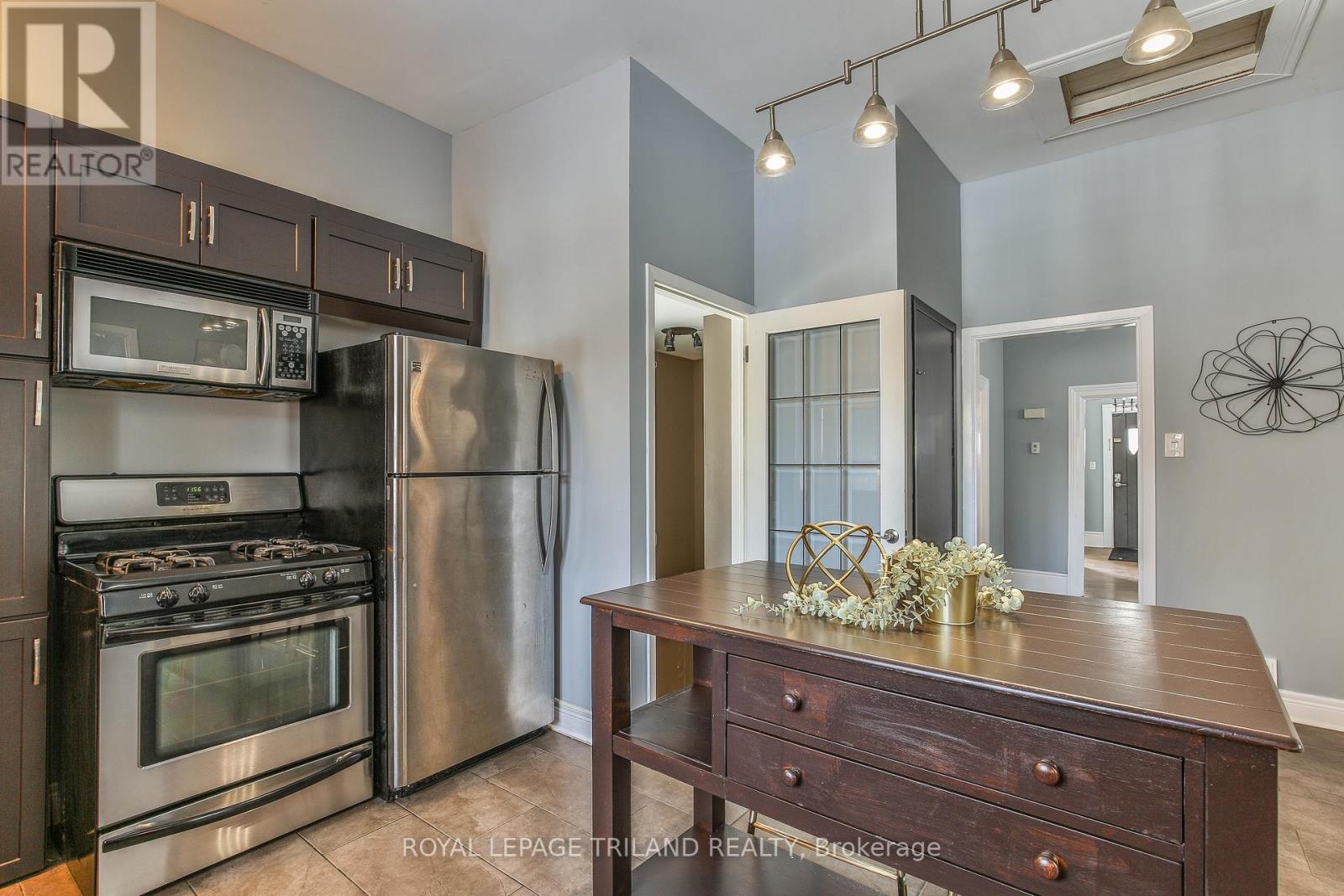 602 Central Avenue — photo 10
