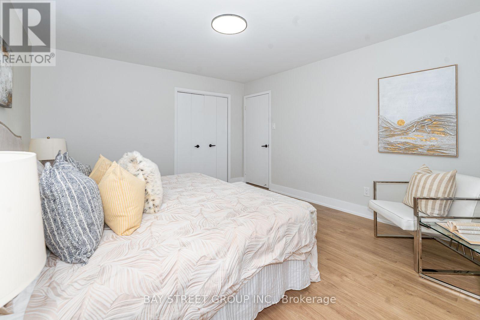42 FAYE DRIVE - 13