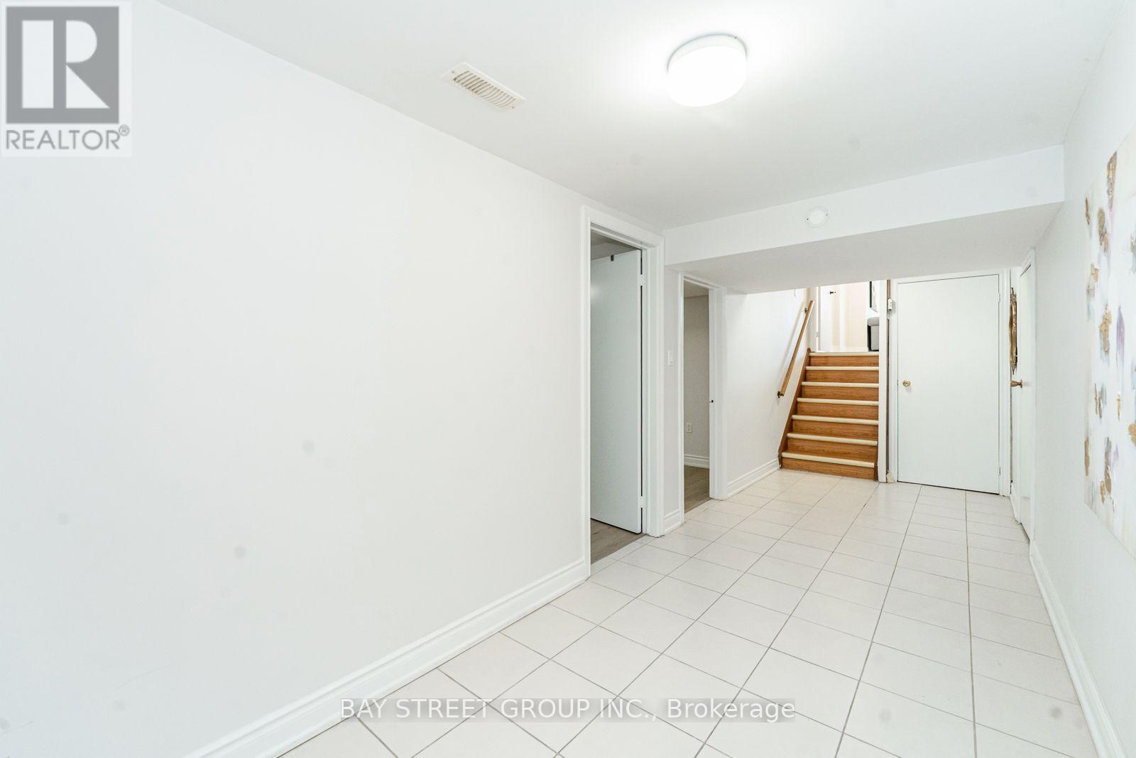 42 Faye Drive, Toronto, ON photo 26