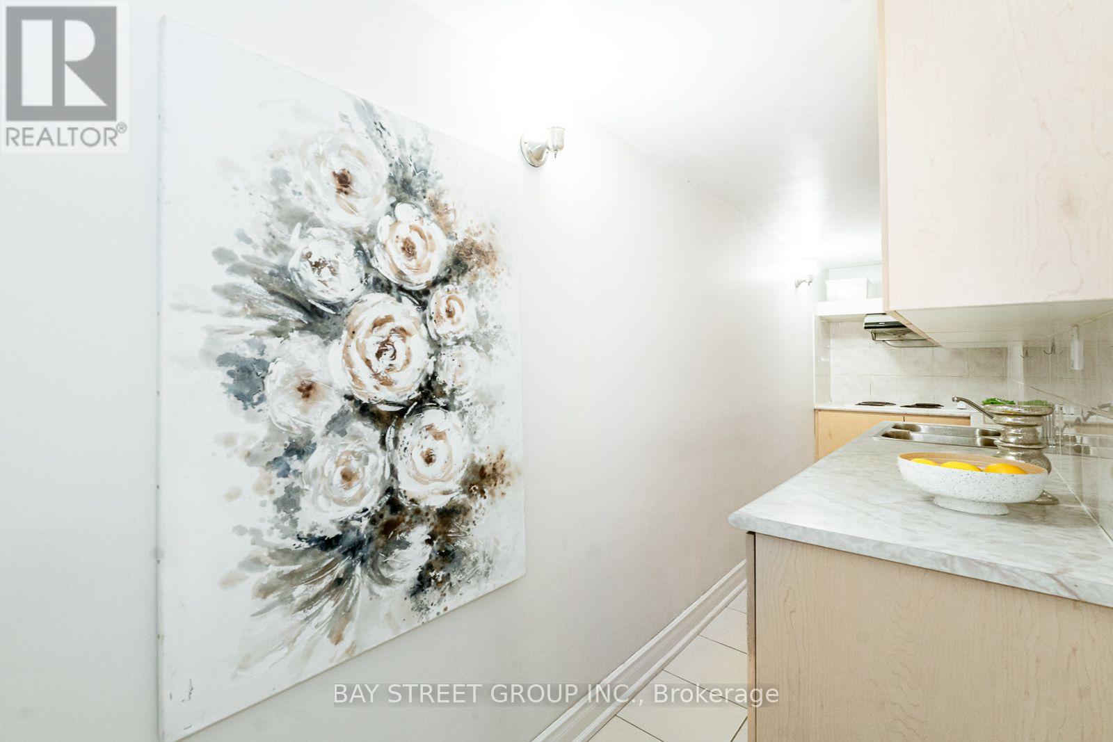 42 Faye Drive, Toronto, ON photo 31