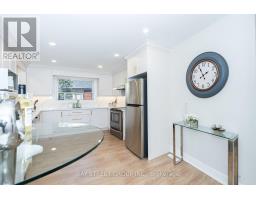 Bedroom 4 - 42 Faye Drive, Toronto, ON M2J3S6 Photo 10