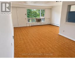 Dining room - 64 Purdon Drive, Toronto, ON M3H4X1 Photo 16