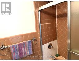 64 Purdon Drive, Toronto, ON M3H4X1 Photo 20