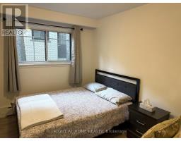 Kitchen - 64 Purdon Drive, Toronto, ON M3H4X1 Photo 6
