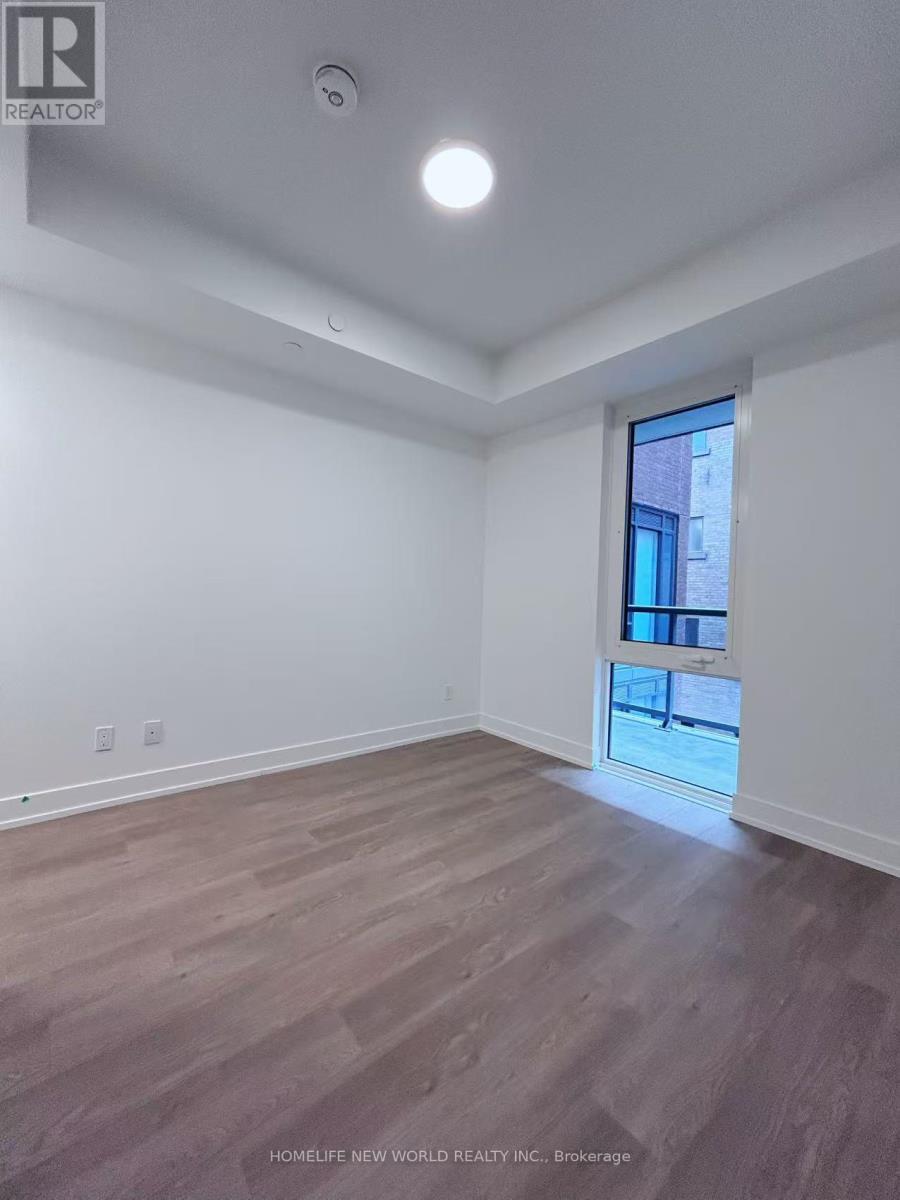 308 Jarvis Street — photo 4