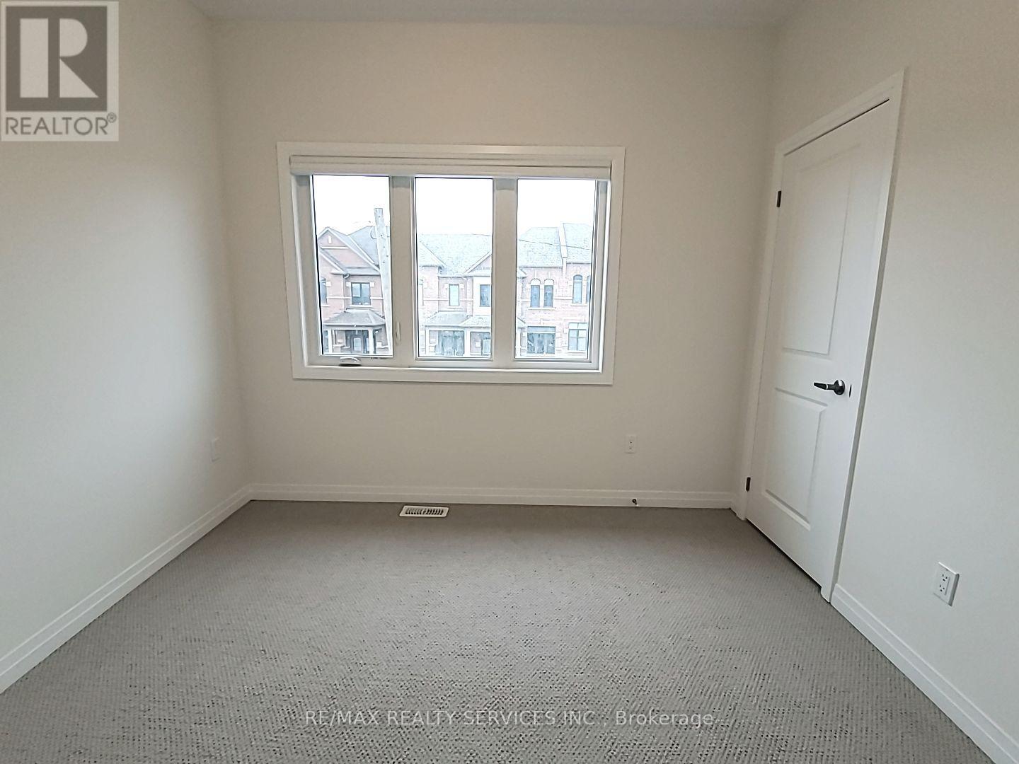 225 Coronation Road, Whitby, ON photo 25
