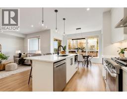4pc Bathroom - 35, 7825 Spring Willow Drive Sw, Calgary, AB T3H6C9 Photo 10