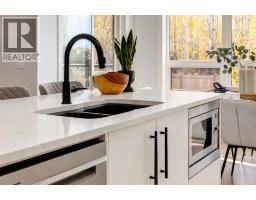 Primary Bedroom - 35, 7825 Spring Willow Drive Sw, Calgary, AB T3H6C9 Photo 11